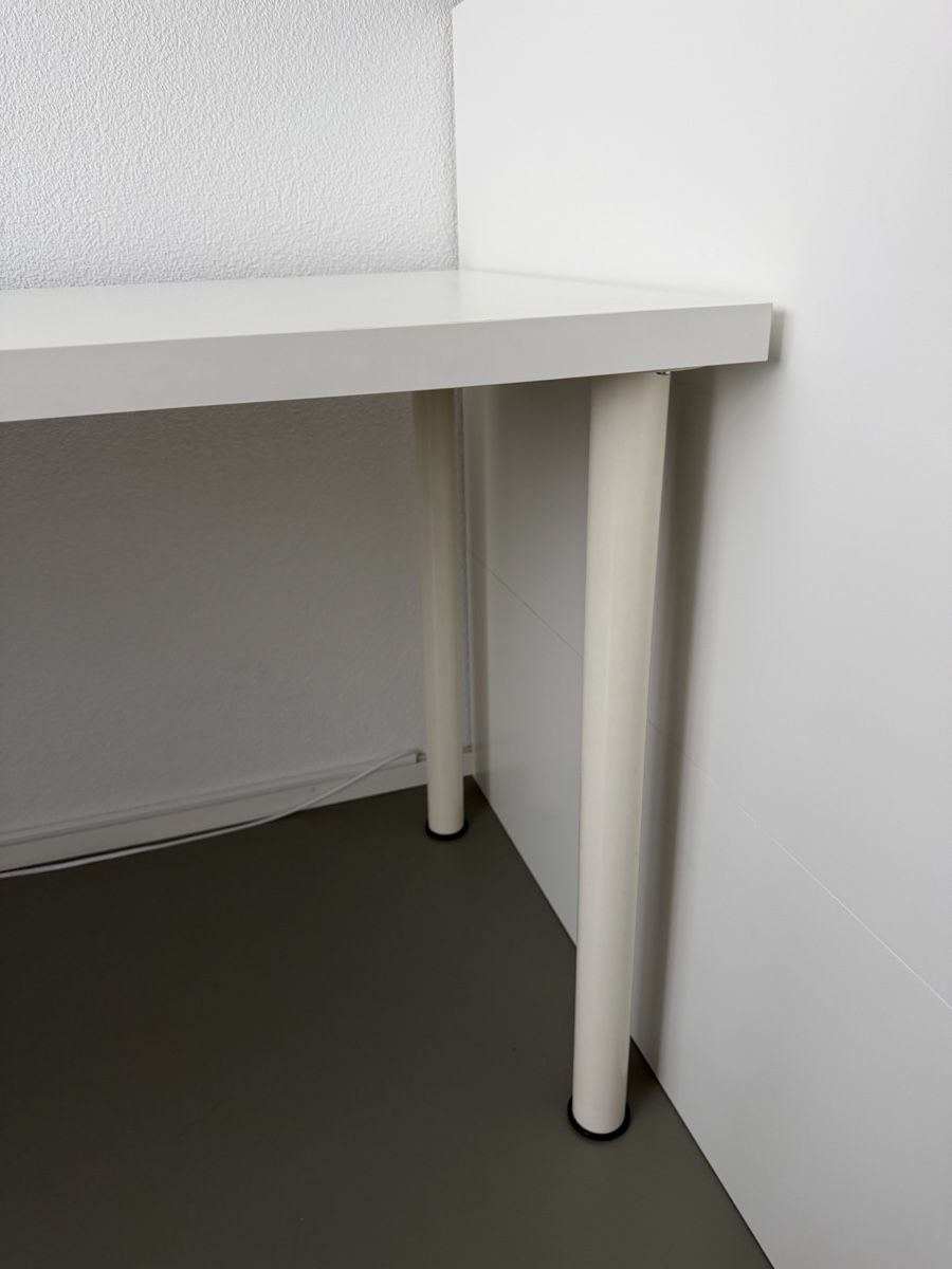 Scrivanie: Schreibtisch weiss, 140 x 60 cm – Usato da Zürich venduto da dan_58dy 1