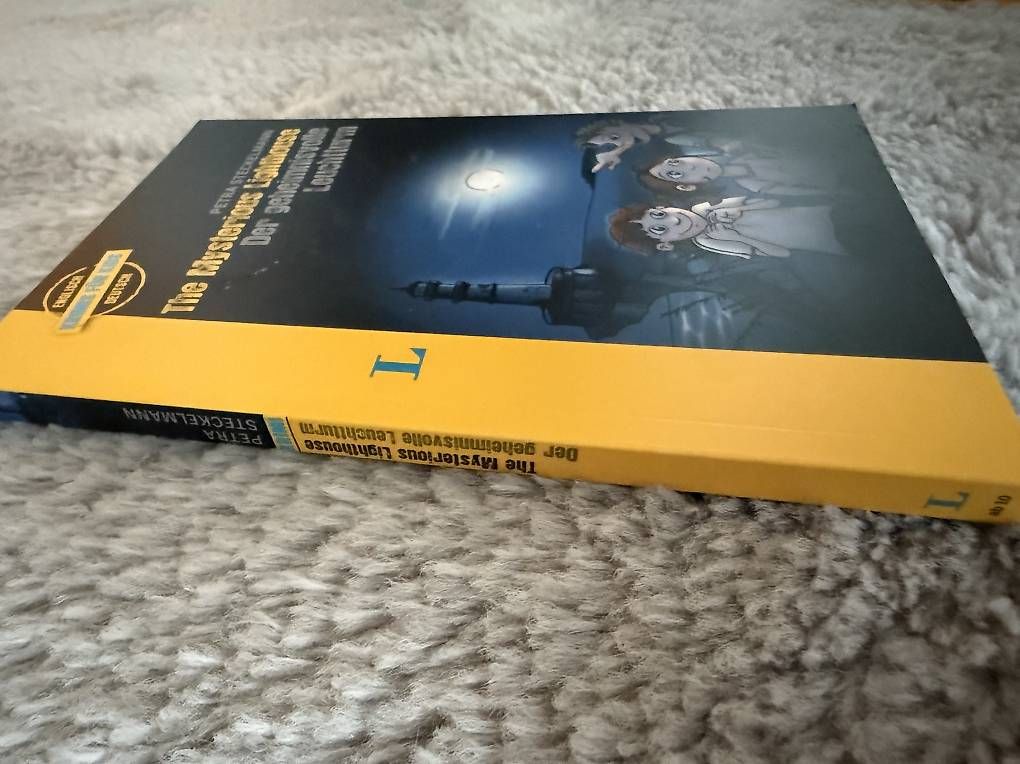 Livres: Kinderbuch Deutsch Englisch 2 Bücher – D'occasion à Buchs AG par Cres3 1