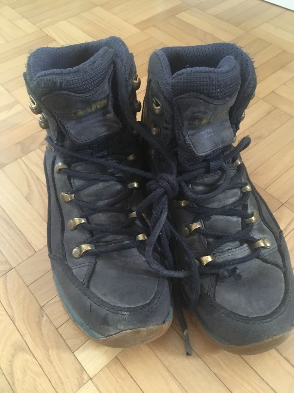 Sherpa Schuhe für Jungen: Sherpa Wanderschuhe Gr. 37 – Gebraucht aus Zizers von juliberg 1