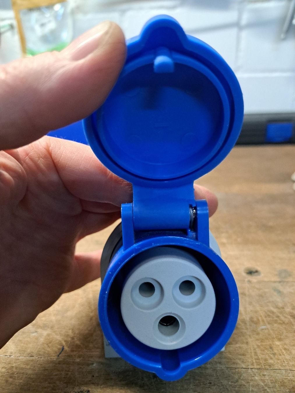 Stecker: Bals Wandsteckdose 16-6h – Neu (gemäss Beschreibung) aus Tegerfelden von Spick67 6