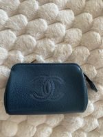 Chanel - petite trousse en cuir vert 💚 NEUVE