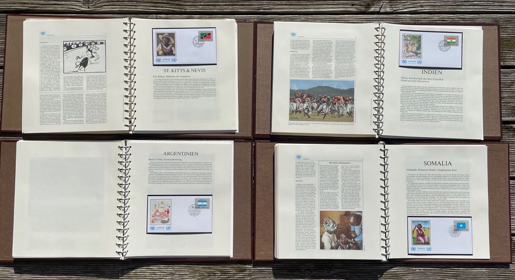 Tous les timbres: 4 grosse Alben Unicef Briefmarken – D'occasion à Baar par bricksandmore 1