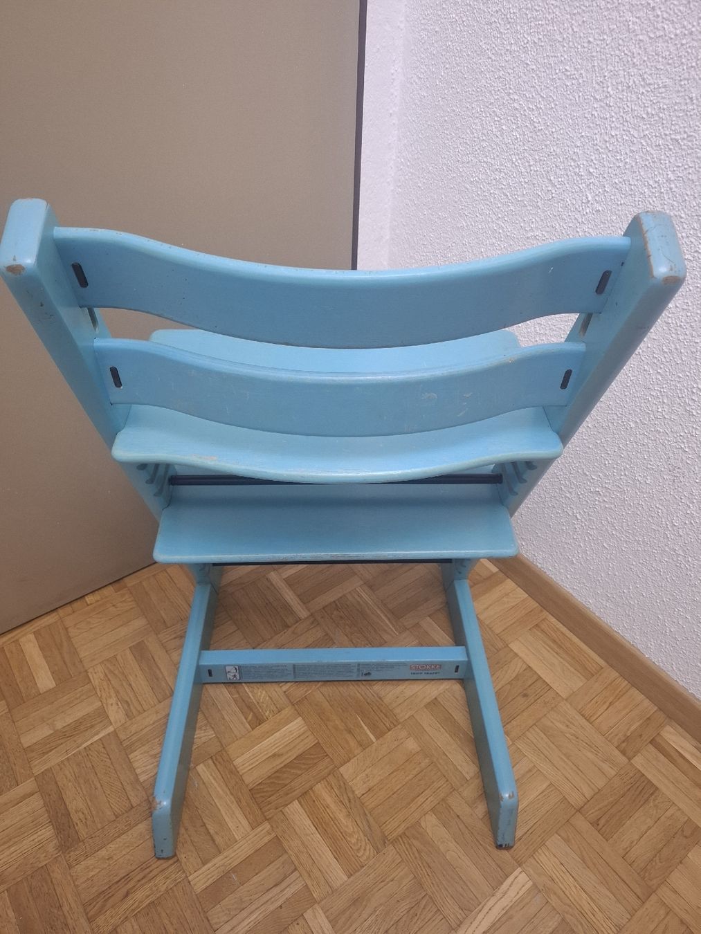Stokke Seggioloni: Original Stokke Tripp Trapp Kinderstuhl, hellblau – Usato da Kriens venduto da Zizzizz 2