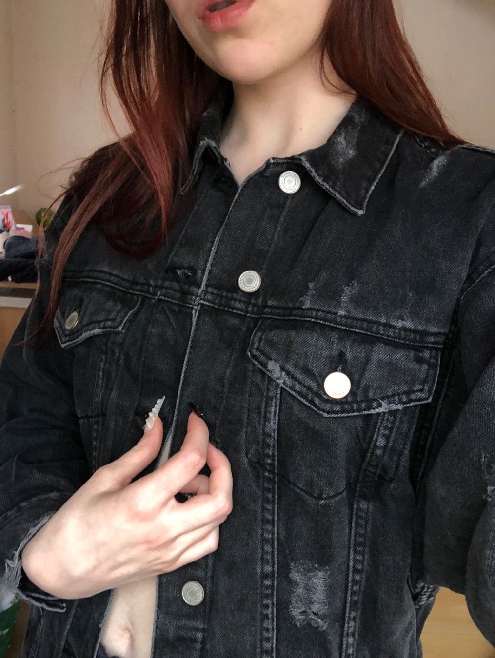Zara Giacche: Veste en jean noir effet déchiré – Usato da Bulle venduto da sop_ct6x