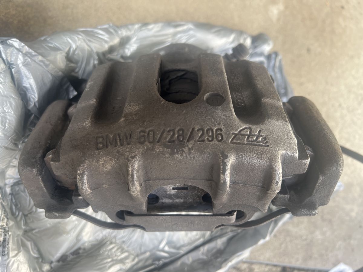 BMW Alle Autoersatzteile: M3 E46 Bremse vorne / Scheiben / Endless N39S / Schläuche – Gebraucht aus Zürich von mar_p66l 6