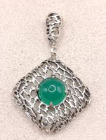 Art Deko 800er Silber Anhänger mit Natur Jade Meisterpunze