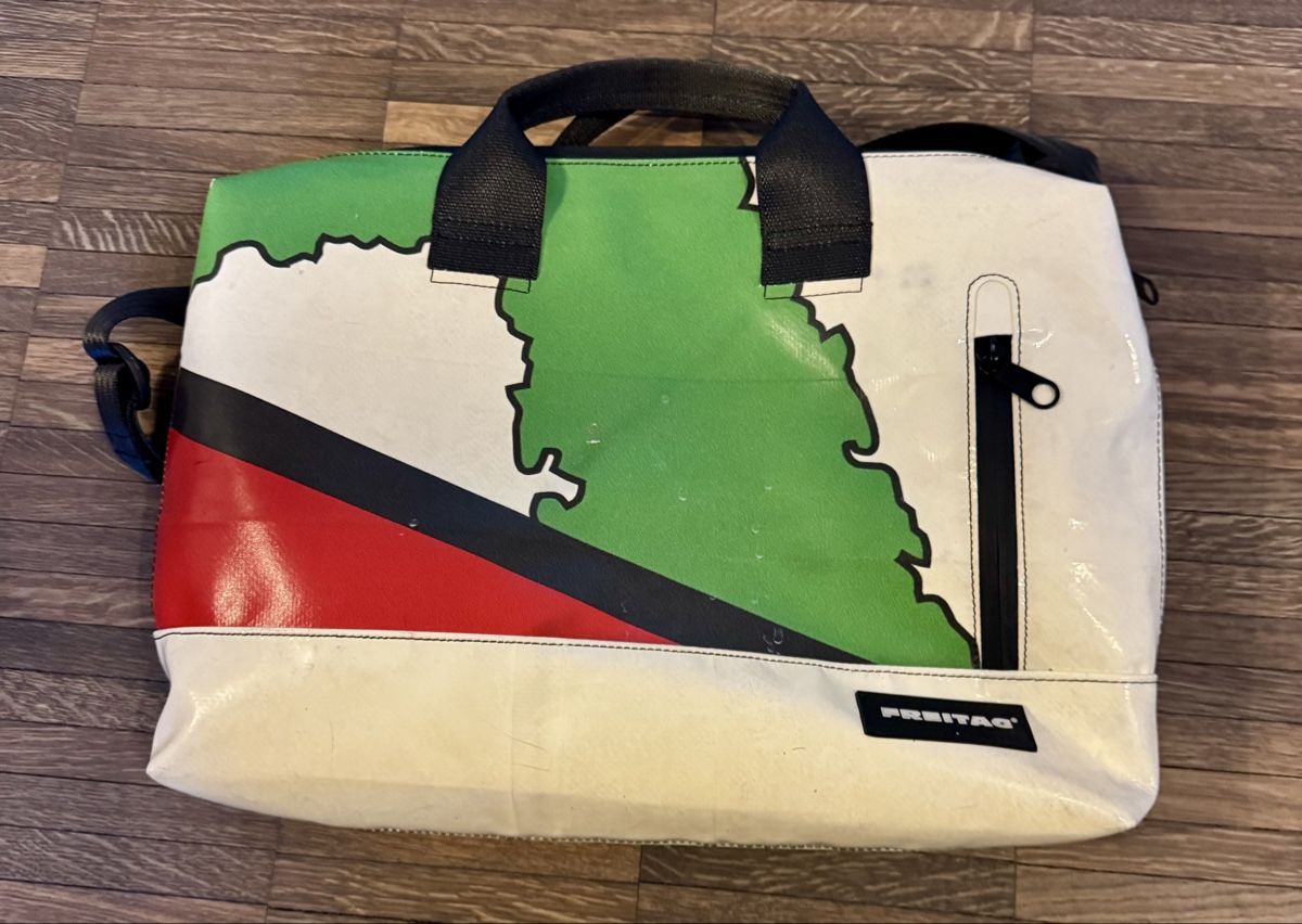 Freitag Borse: Freitag Laptop Bag Moss – Usato da Malans GR venduto da gigaduo