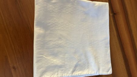 Sehr alter Kissenbezug Weiss Jacquard /Damast 65 x 65 cm
