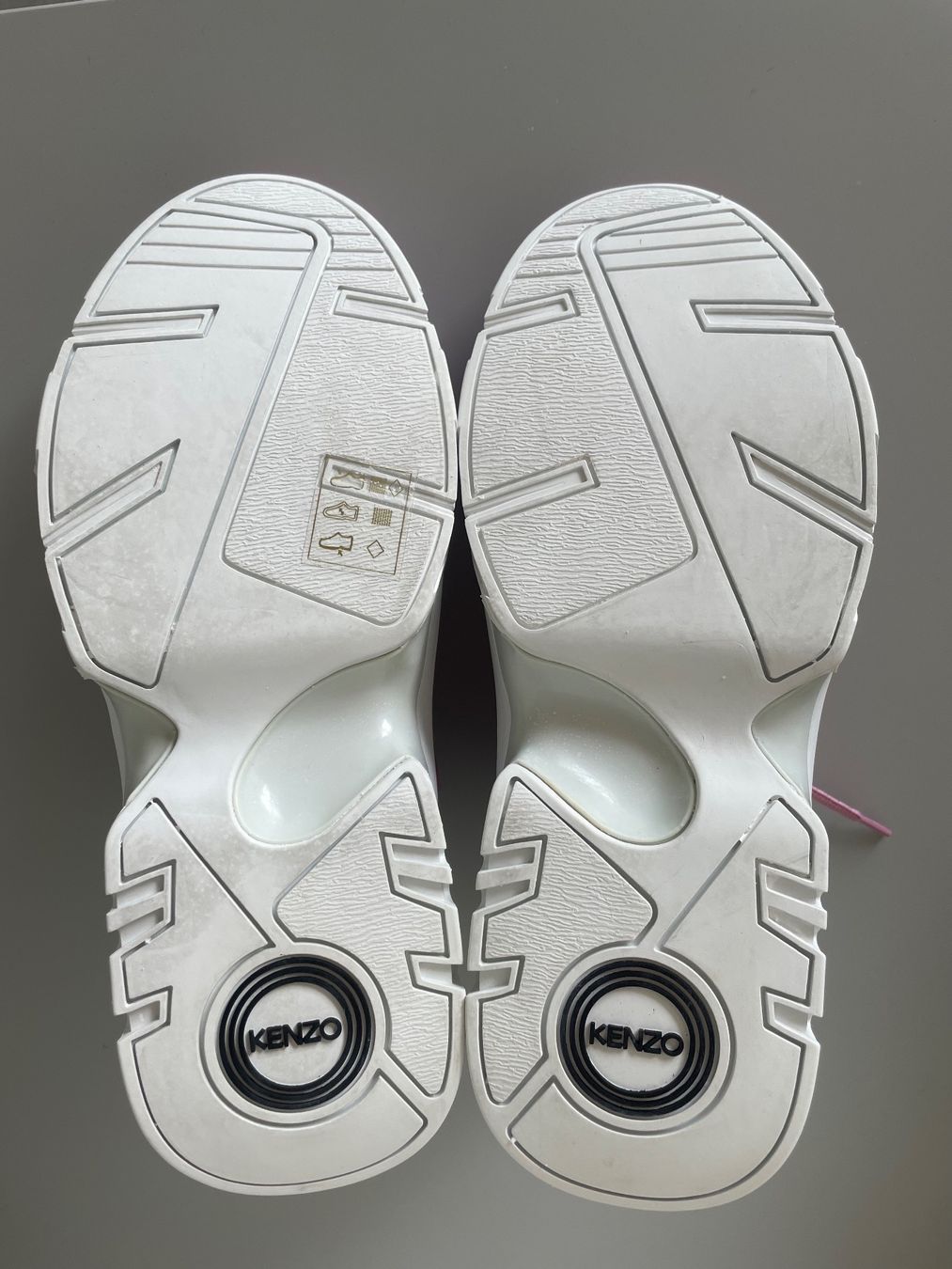 Kenzo Scarpe da donna: Sneakers multi-matières Sonic, taille 38 – Nuovo (secondo la descrizione) da Vuadens venduto da Nina11 4