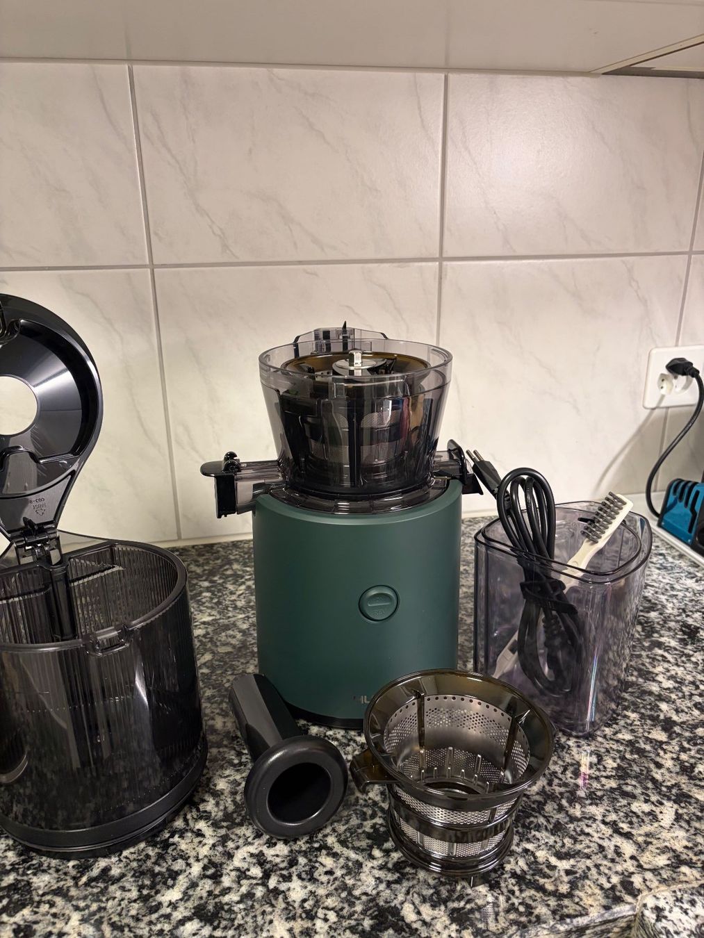 Hurom Küchengeräte: Extracteur de jus – Neu (gemäss Beschreibung) aus Binz von Doduc 4