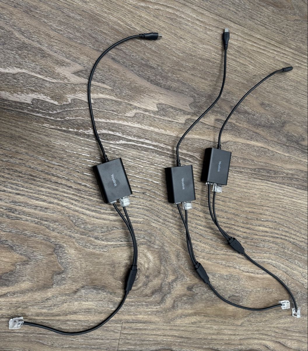 Mitel Telefoni: 3x Yealink EHS62 Wireless Headset Adapter - Für Mitel – Usato da Hünenberg venduto da Robe0 1