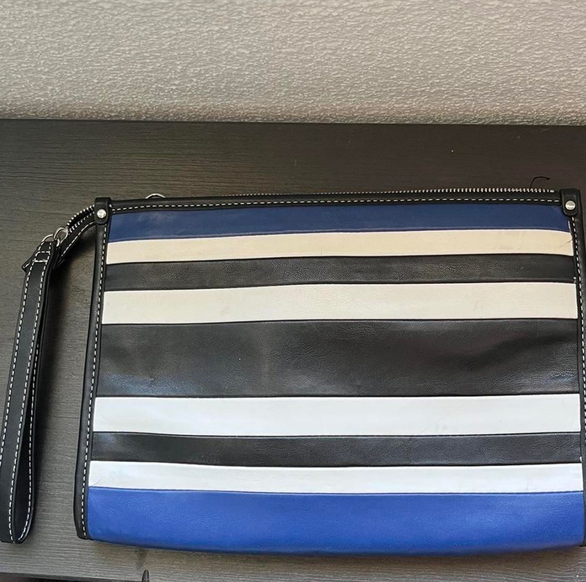 Sacs femmes: Pochette sac – D'occasion à Posieux par evs_57x2
