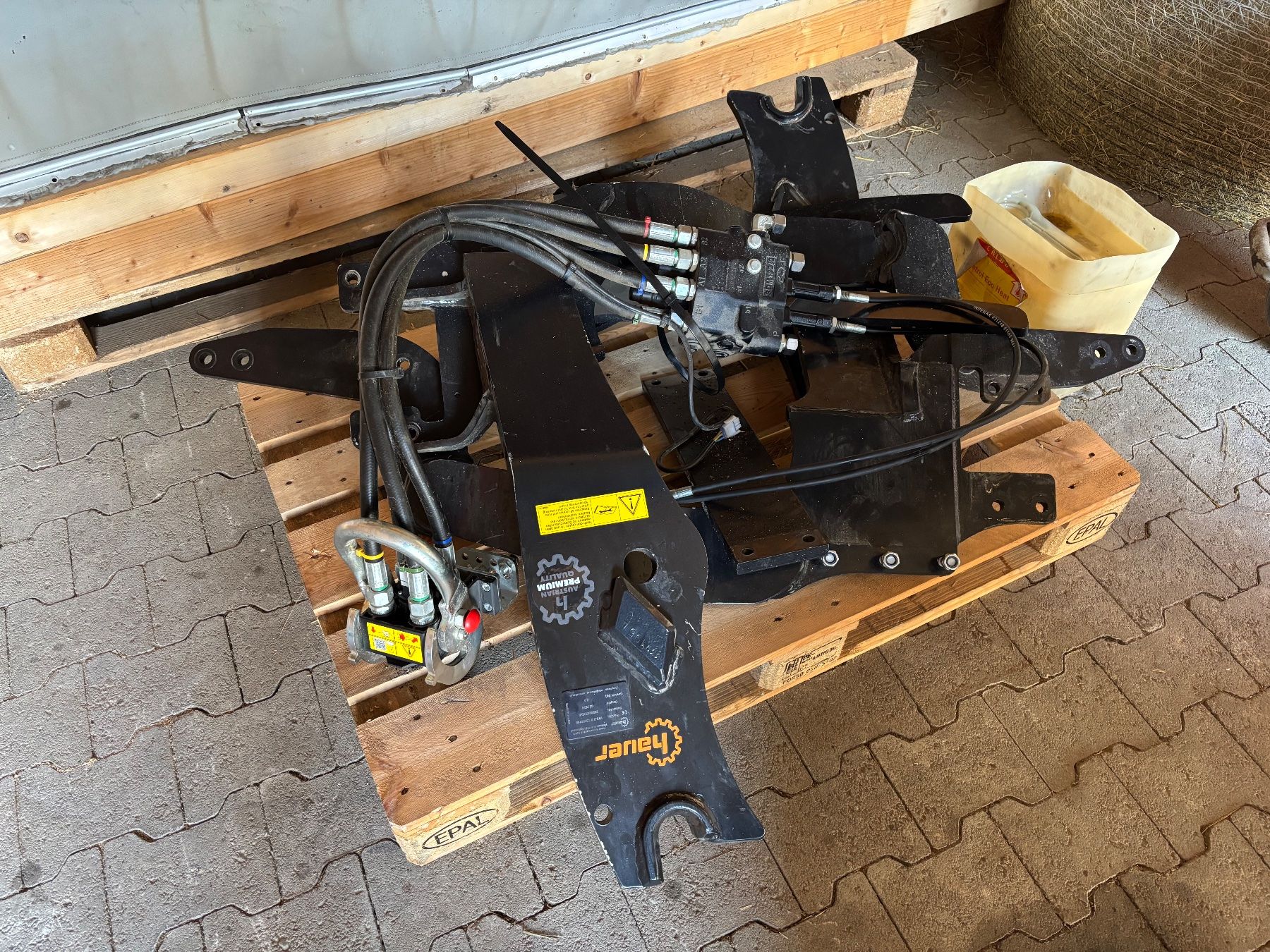 Trattori: Frontlader Hauer POM-R 70 TBS – Usato da Bibern venduto da bitli12 4