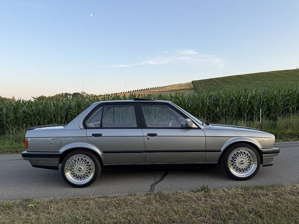 BMW Automobili: BMW E30 316i  Lachssilber, MFK 18.08.2025 – Usato da Amlikon-Bissegg venduto da Bryan_05 4