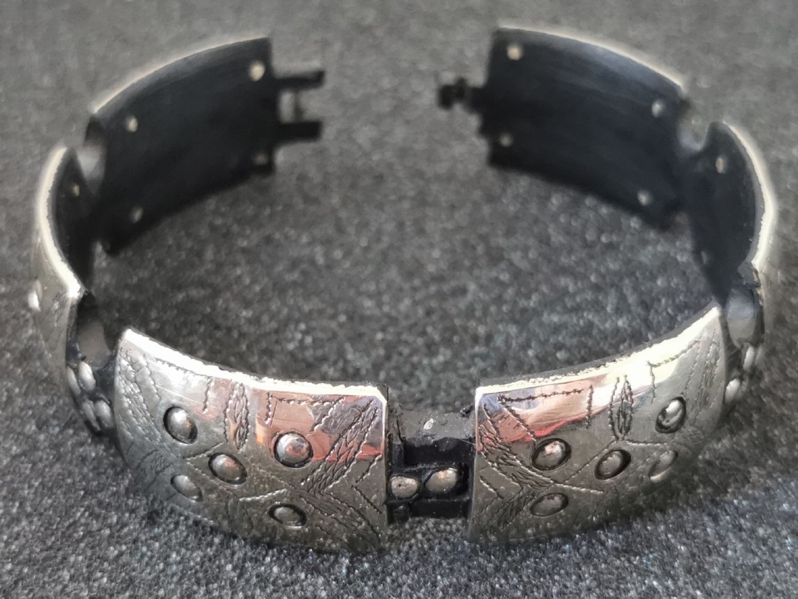 Armbänder & -reifen: Armband mit Silber  – Neu und originalverpackt aus Schlieren von vlalif 4