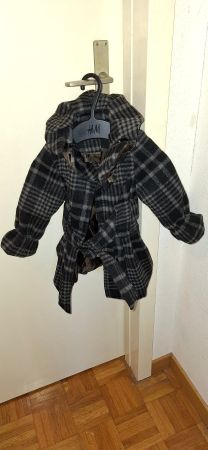 Veste ceintrée noire, bébé 9mois