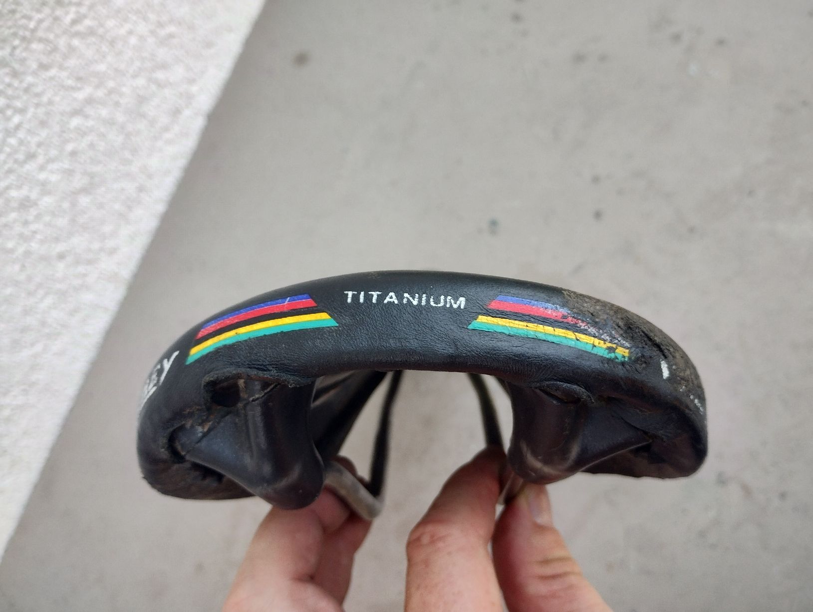 Pezzi di ricambio: Ritchey Vector Ti Vintage MTB Sattel – Difettoso da Oetwil am See venduto da Kukuxumusu 2