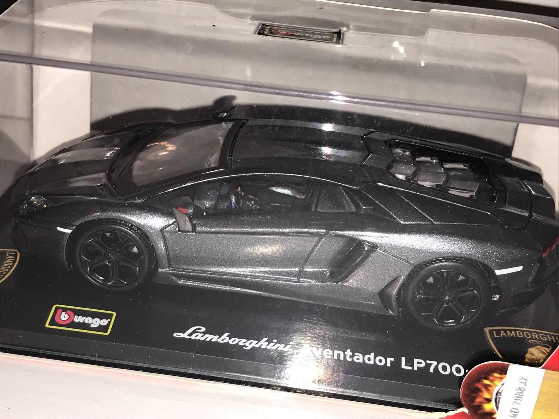 Lamborghini Modellini d'auto: Lamborghini Aventador LP700-4 – Nuovo (secondo la descrizione) da Wohlen AG venduto da PrivatSammlung 1