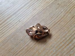Biedermeier vergoldete Brosche um 1870
