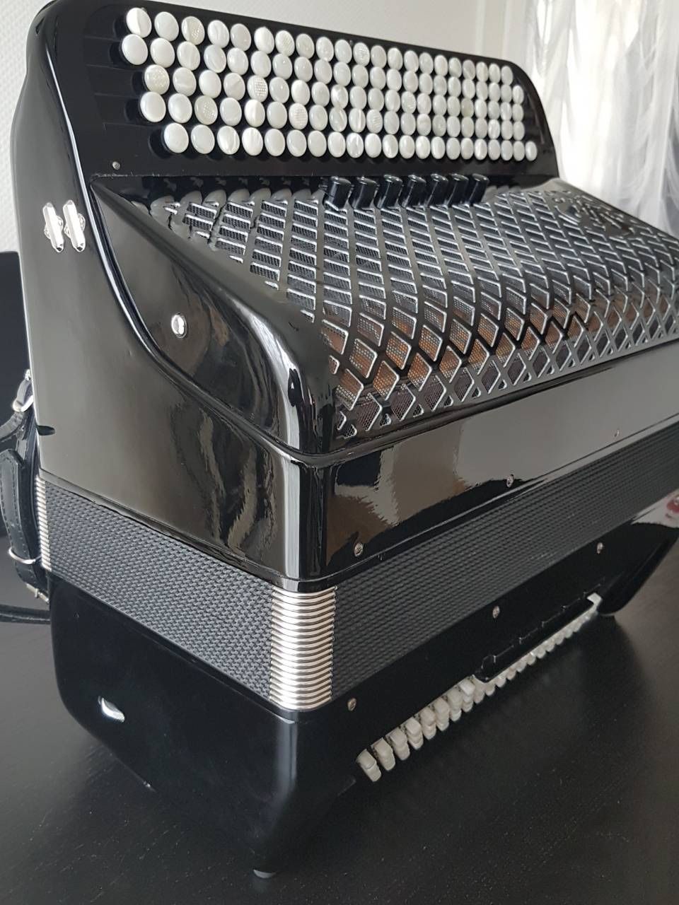 Strumenti musicali: Accordéon Ballone Burini - Bayan Symphony – Usato da Veyrier venduto da studio-pro 4