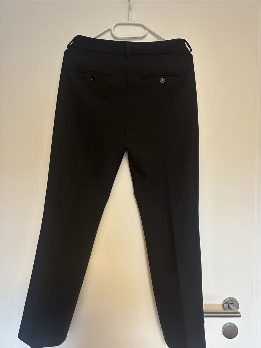 Max Mara Pantaloni: Weekend Max Mara Cigarette Kollektion – Nuovo (secondo la descrizione) da Oberhasli venduto da newyorksydney 1