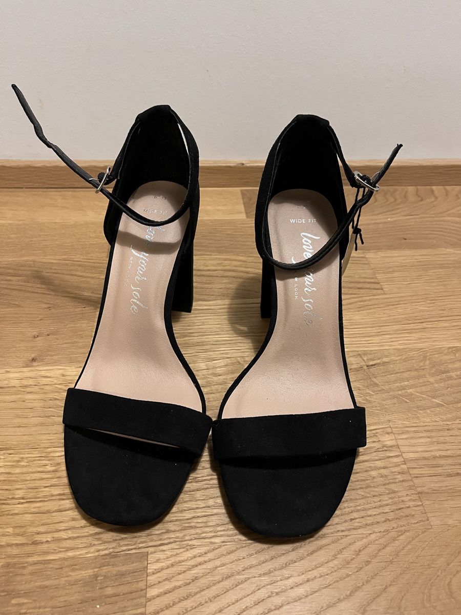 Damenschuhe: Sandale – Neu (gemäss Beschreibung) aus Allschwil von MaloseS08