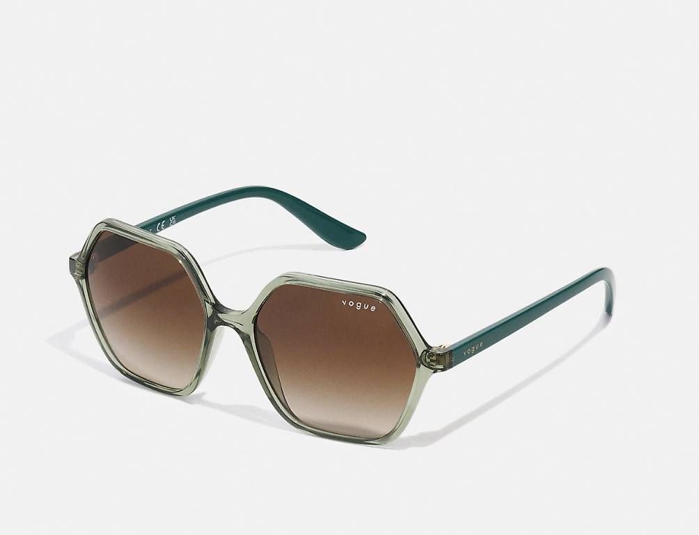 Vogue Occhiali & Lenti: Vogue Sonnenbrille grün – Usato da Baar venduto da Branka3 1