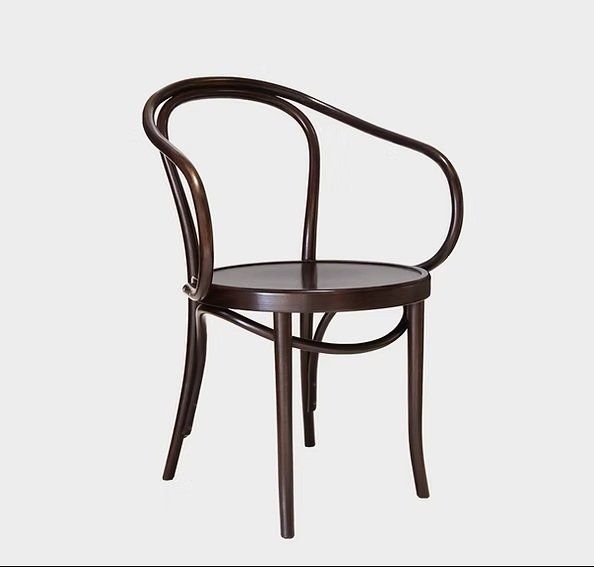 Thonet Poltrone: Fauteuil Thonet B9 dit "le Corbusier" - Design Vintage – Usato da morges venduto da Kus.design