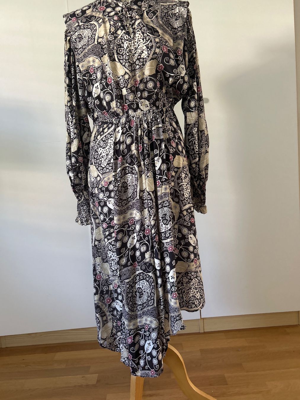 Vestiti: Etoile Marant dress Gr.S – Usato da Feuerthalen venduto da Anna_Swift 3