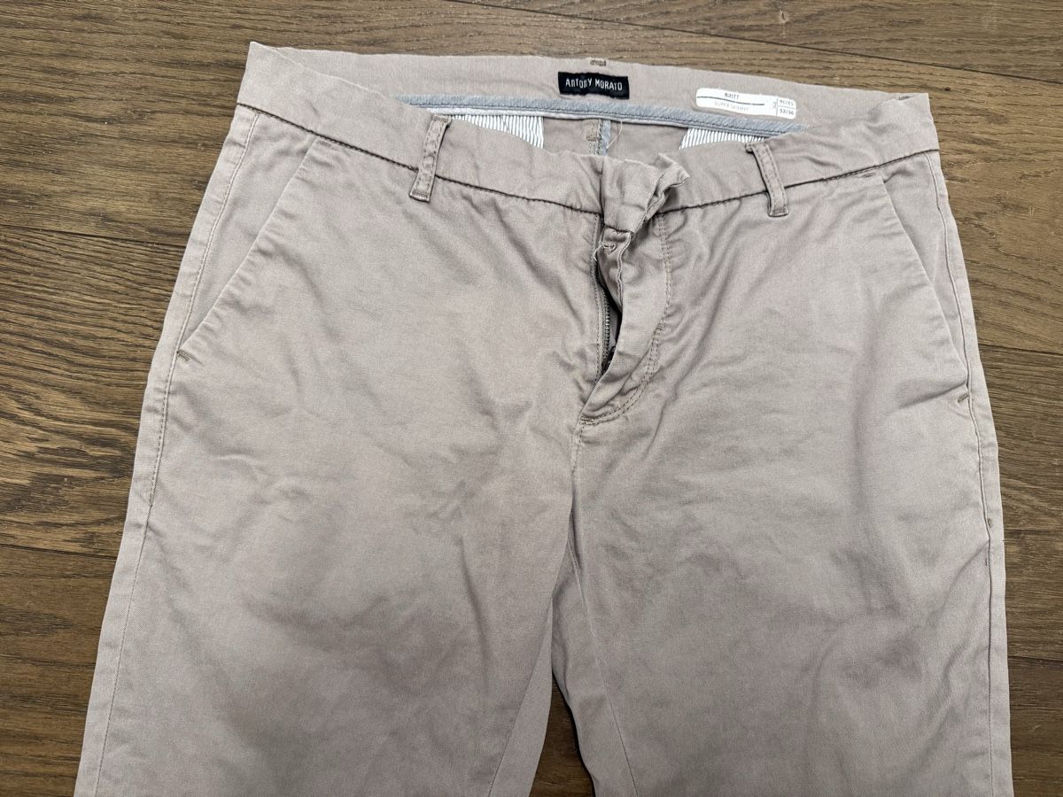 Pantaloni: Antoni Morato Chinohose – Usato da Winterthur venduto da tanscha