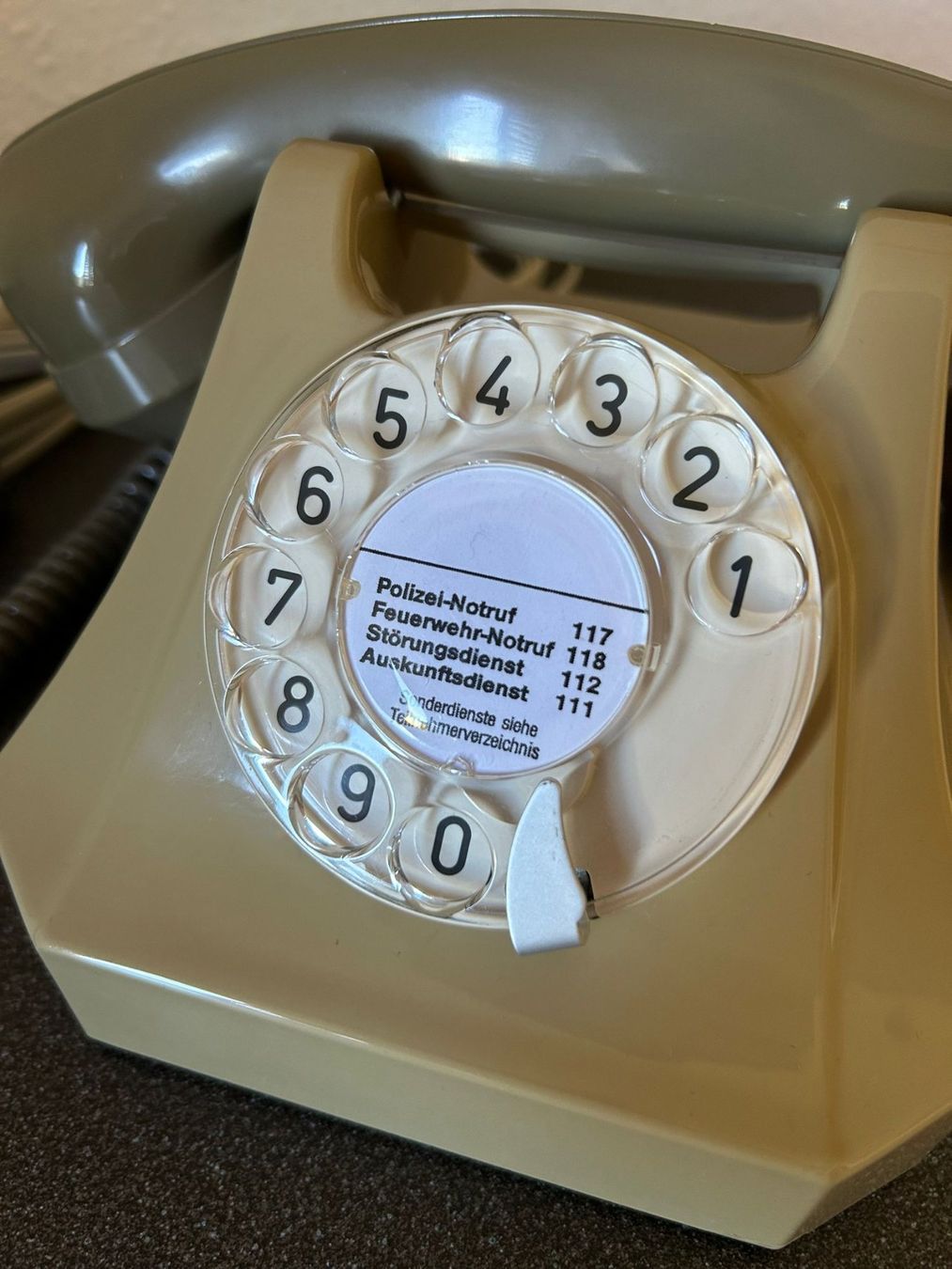 Telefone: Tischtelefon Modell 50,  betriebsbereit – Gebraucht aus Muri AG von old-swissphones 2