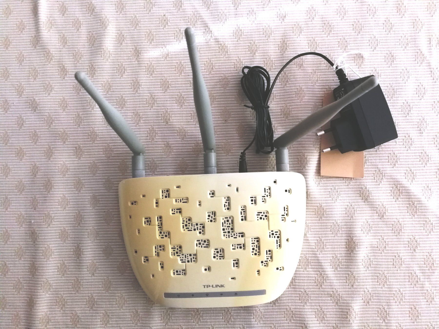 TP-Link Modems & Router: WLAN Wireless Router TP-Link – Gebraucht aus Zürich von SciTec