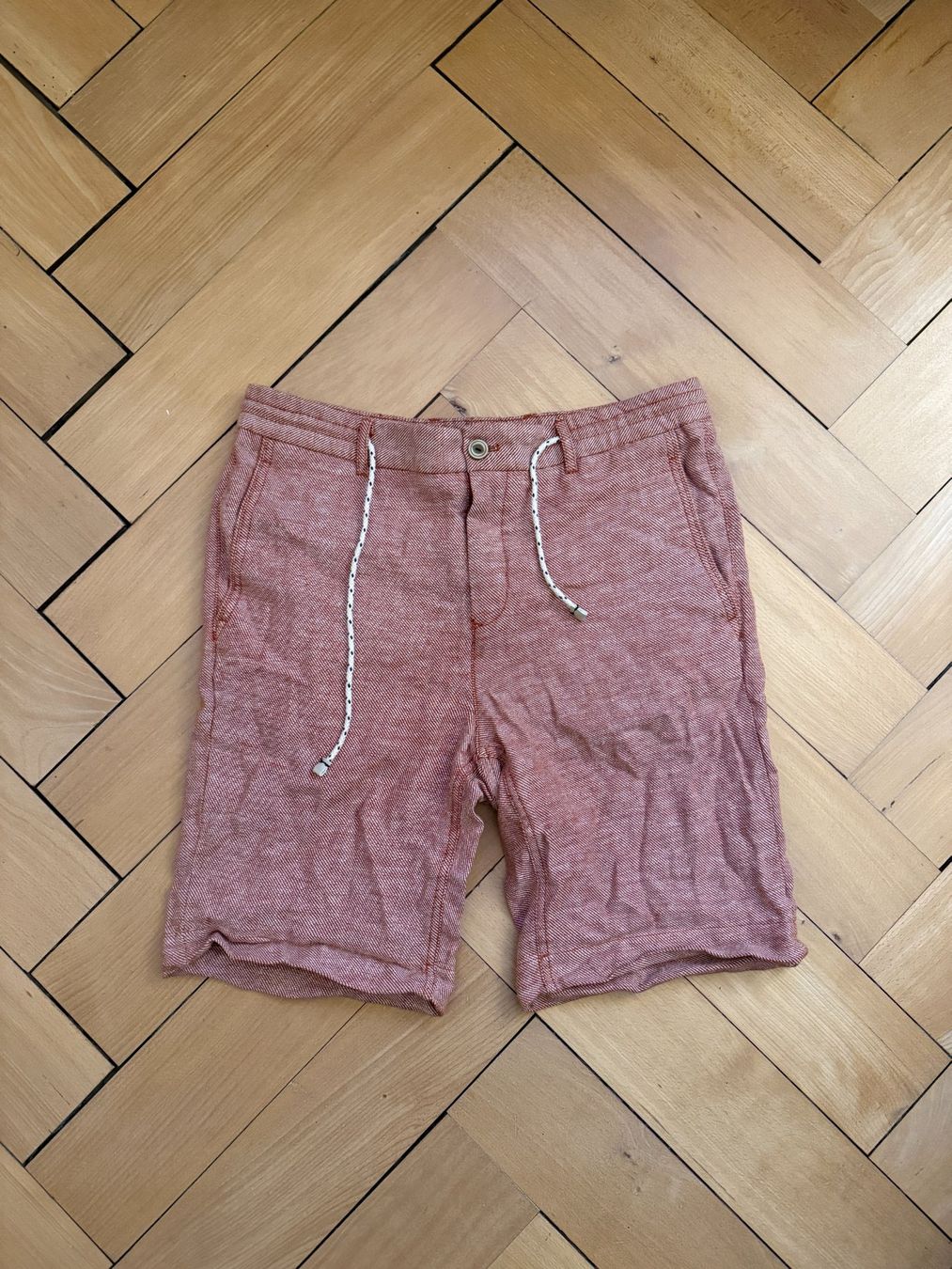 Zara Pantaloni: ZARA - Shorts rot-weiss S – Usato da Zürich venduto da Diazaio