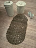 5 Stk.Badezimmer Zubehör, 2 Eimer, Badewanne Teppich, Gläser