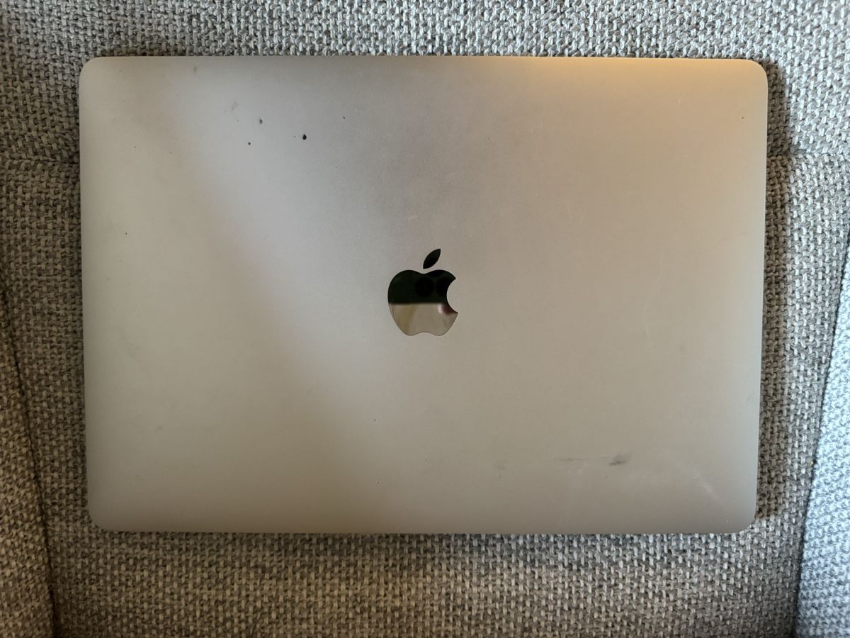 Apple Notebook: MacBook Air 2018/2019 – Difettoso da Adliswil venduto da Busys 2
