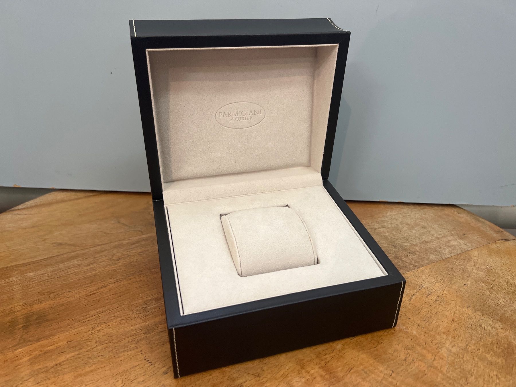 Parmigiani Fleurier Orologi: PARMIGIANI Fleurier - Uhrenbox – Usato da Otelfingen venduto da Yossi-68 5