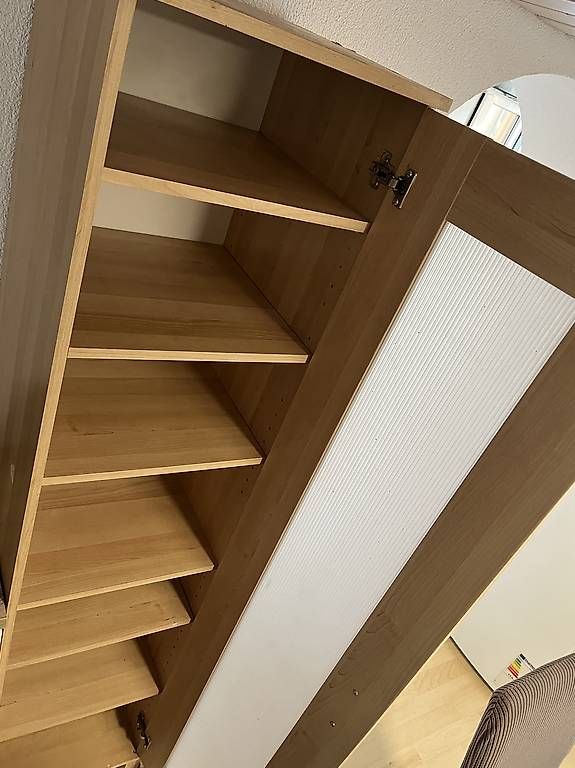 Armadi: Schrank  – Usato da Rüti ZH venduto da zuu_b9y9 1