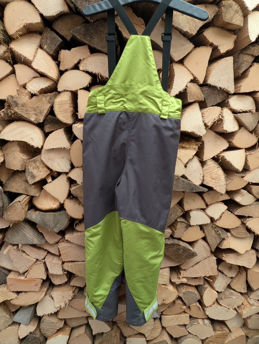 Hosen: Grüne Skihose Gr. 152 – Gebraucht aus Strengelbach von Woodywoodpecker05 1