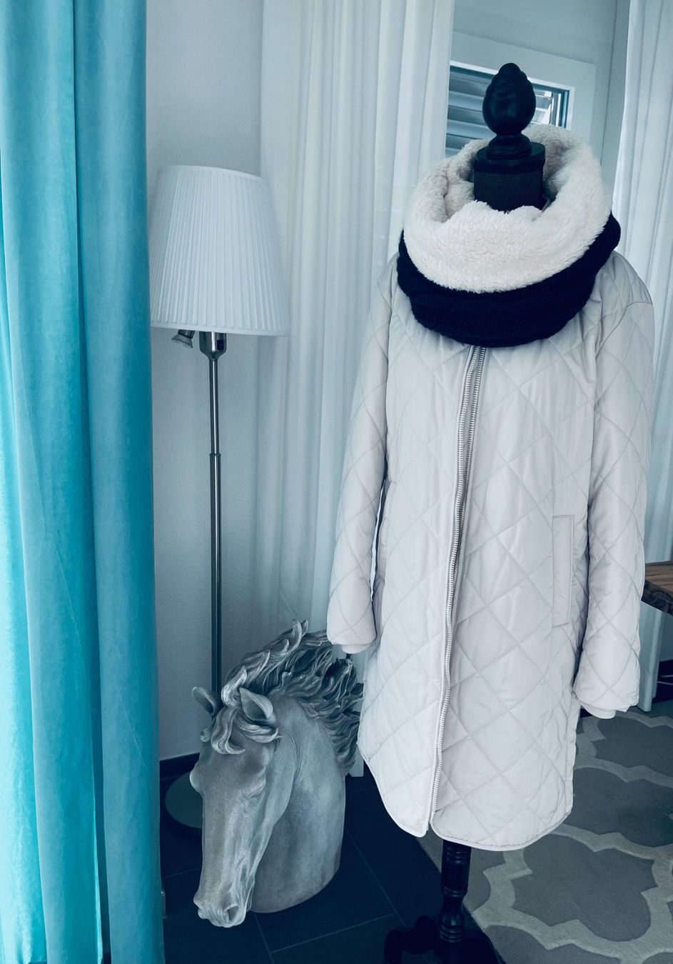 Foulard & Sciarpe: Wunderschöner Schal – Usato da Winkel venduto da Glamour4You 5