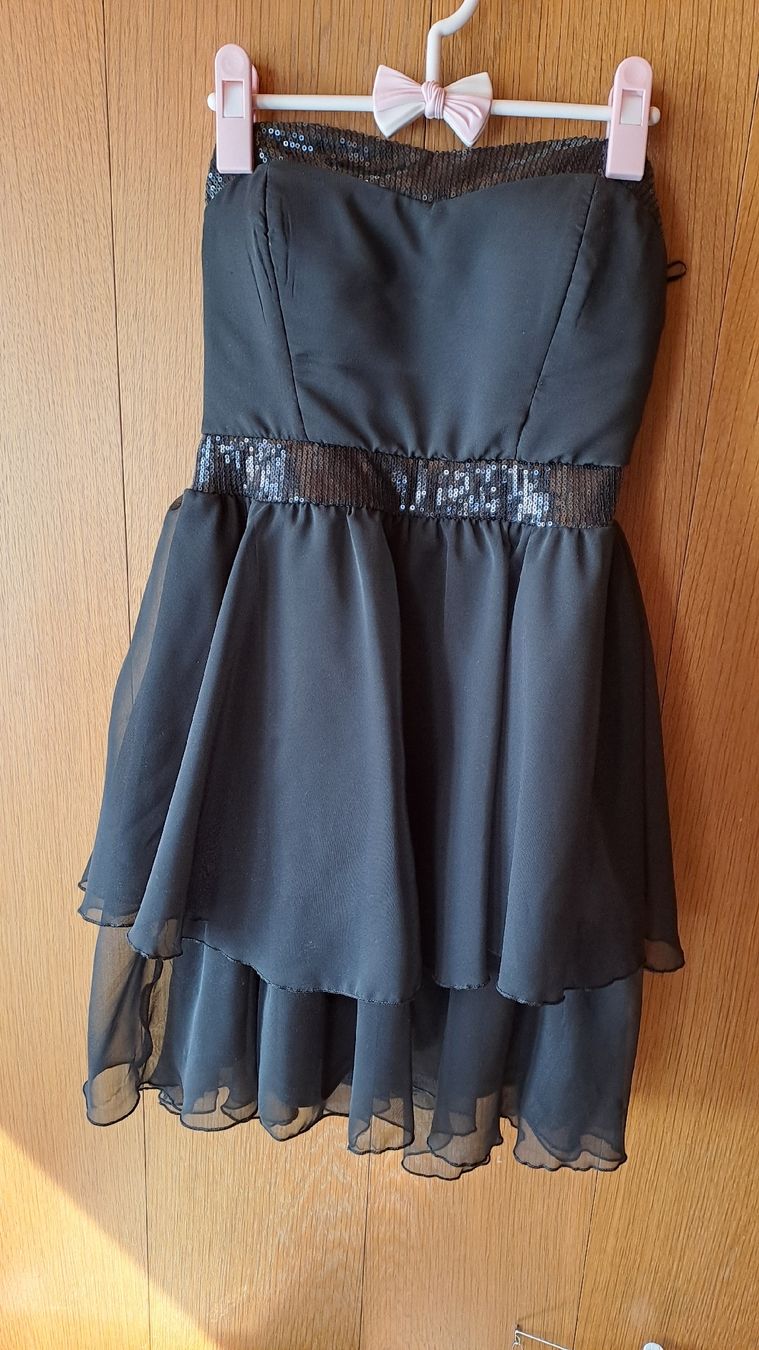Vestiti: Kleid – Usato da Auw venduto da san_gc9w