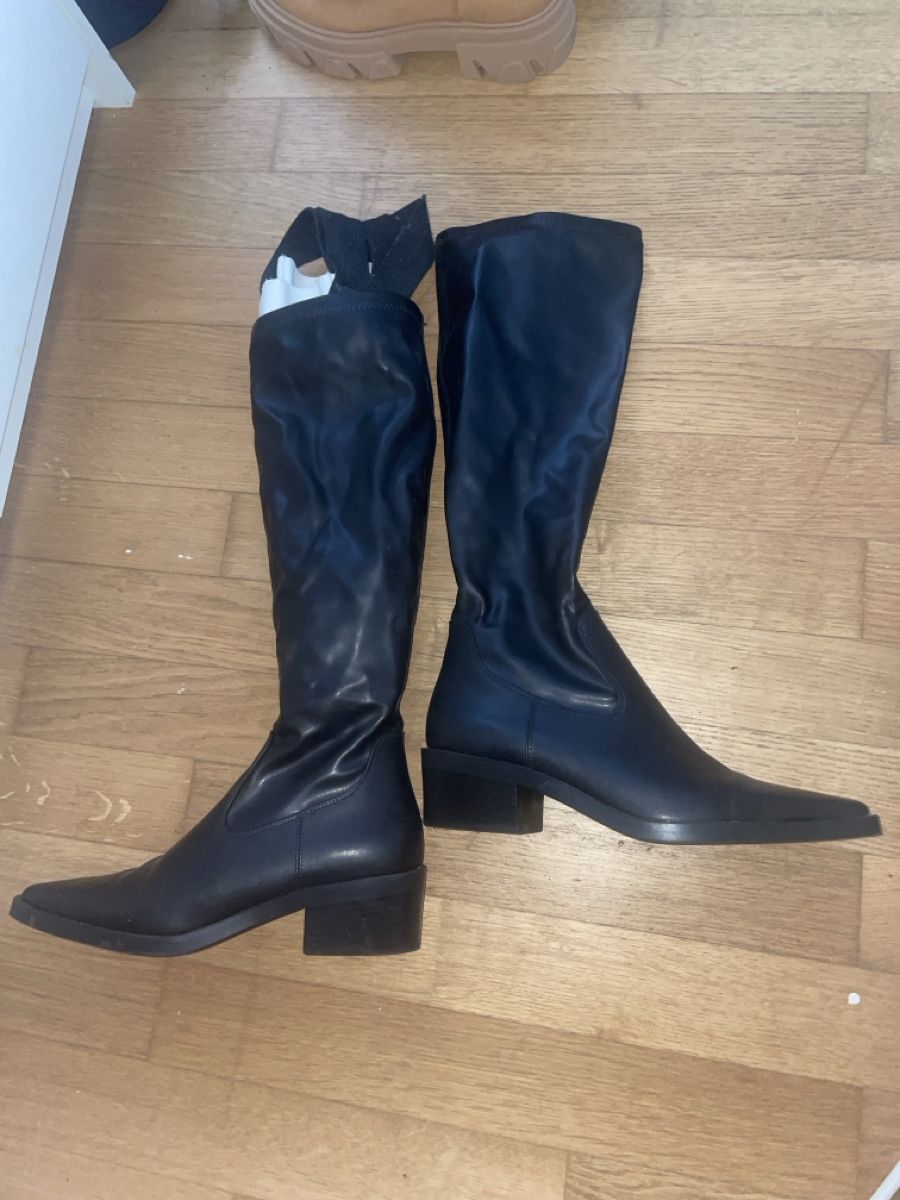 Zara Scarpe da donna: zara stiefeln schwarz – Nuovo (secondo la descrizione) da Windisch venduto da loro1234.