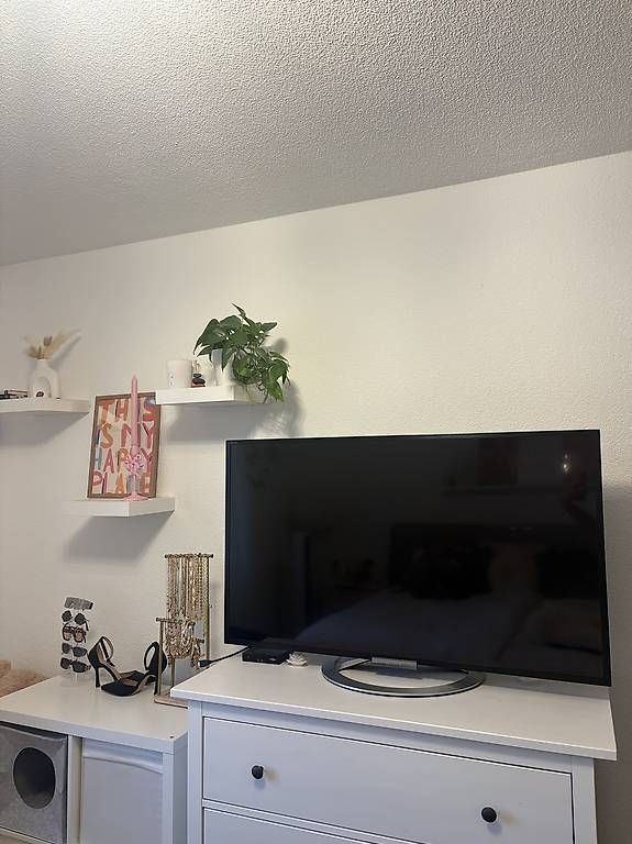 Fernseher: Sony Fernseher 108cm – Gebraucht aus Toffen von _celine.tra