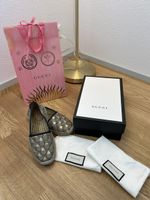 Gucci Espadrilles mit Bienenmuster, Grösse 36