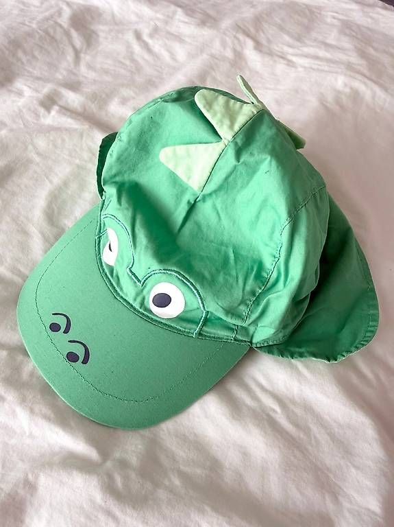 Altro abbigliamento per bambino: 2-Set Schirmmützen mit Nacken, Gr. 50 – Usato da Dietikon venduto da ing_f9sy