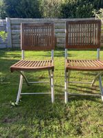 2 massive Gartenstühle  klappbar