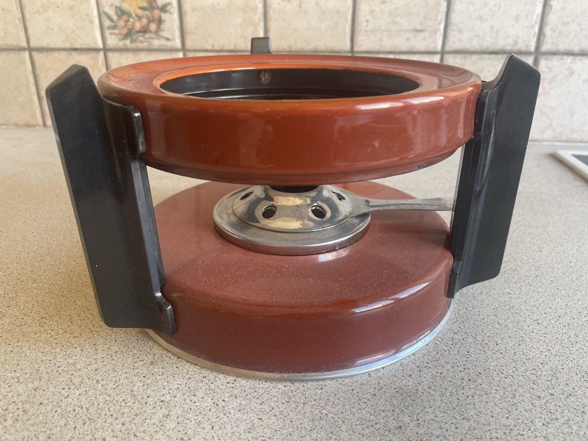 Set di piatti: Lot pour fondue bourguignonne  – Usato da Vernier venduto da Cocopschit 3