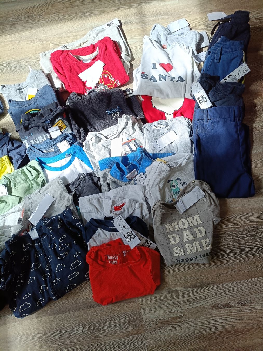 Lotti & Set di vestiti: Kleiderpacket Gr. 98 35 Teile – Usato da Tenniken venduto da Pasci1990 2