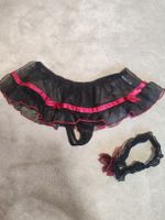 Damen Tanga mit Rock und Strumpfband schwarz rot neu