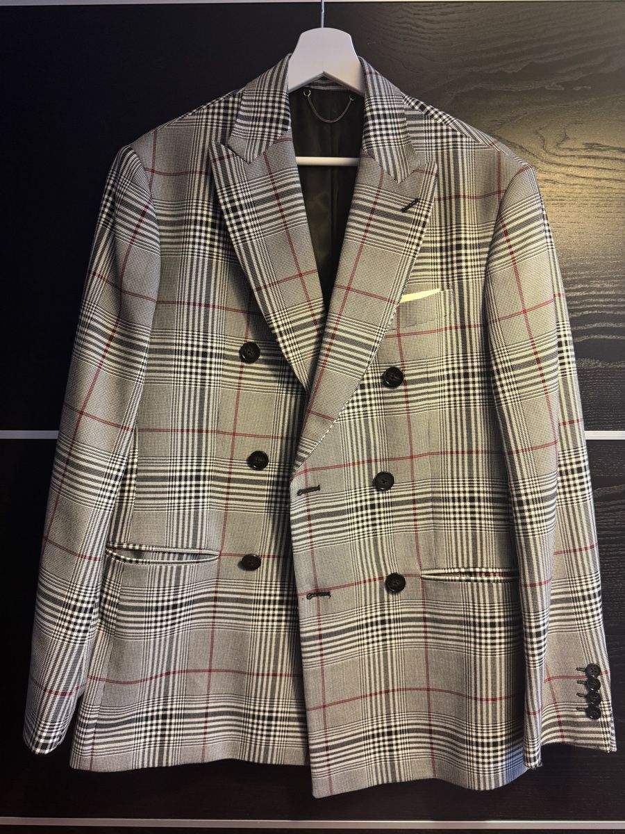 Zara Completi: Wunderschöner Blazer, Zara, Grösse 50 – Usato da Zürich venduto da xsokol