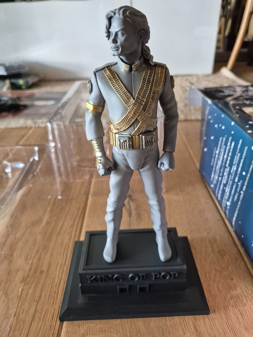 Figuren: Figurine Michael Jackson Japan – Gebraucht aus Savièse von coeur88 3